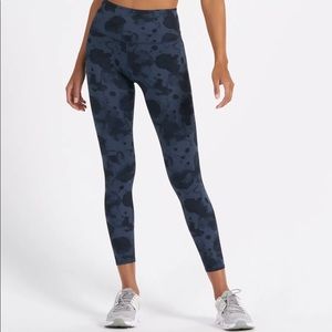 Vuori Studio Printed Legging